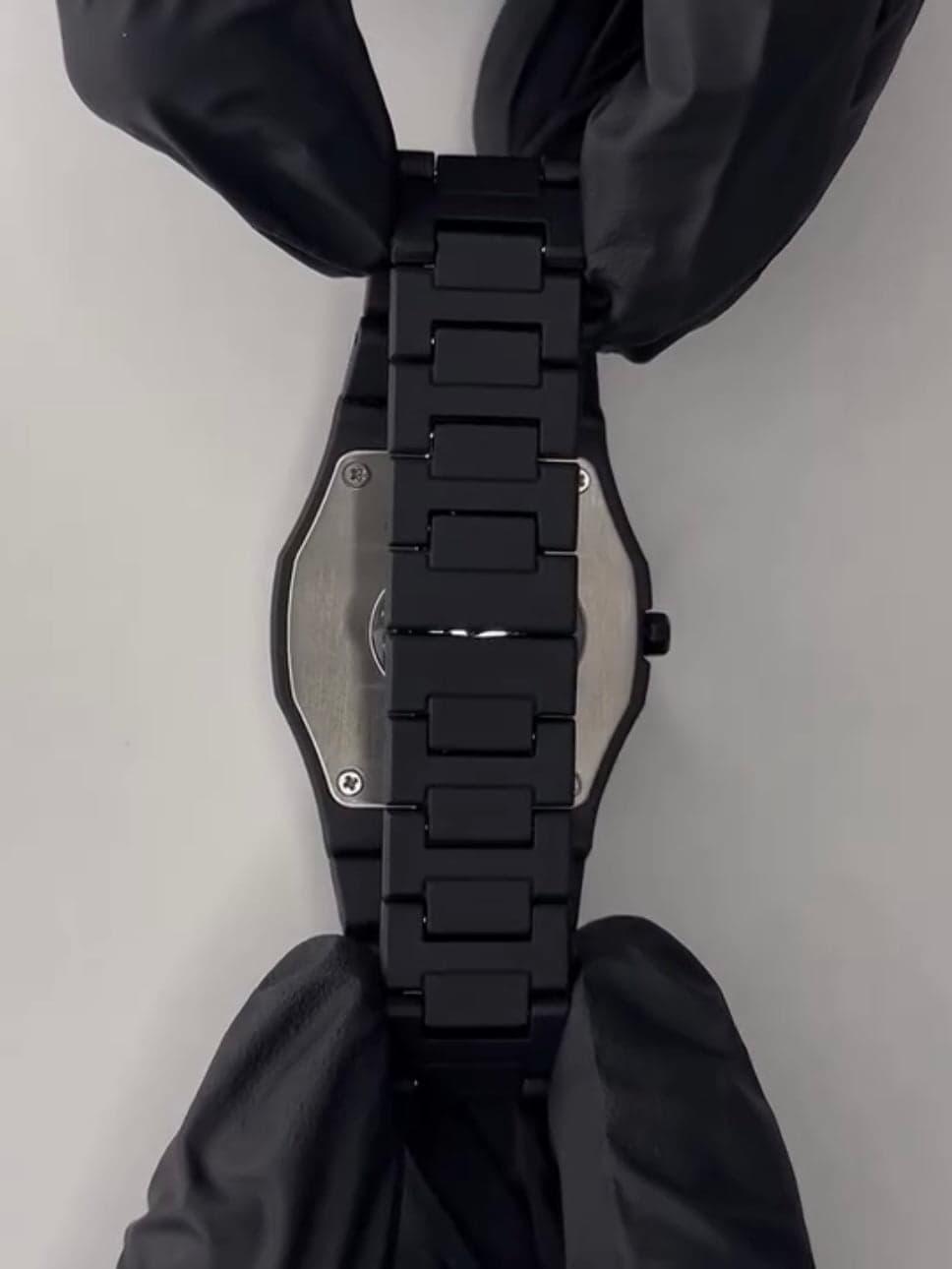 The Back Aura Watch